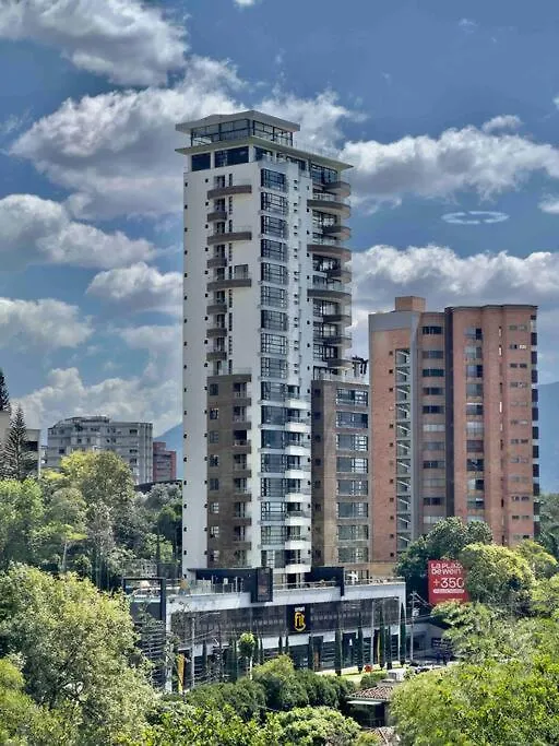 2002 City Skyline View In El Poblado Μεντεγίν Κολομβία