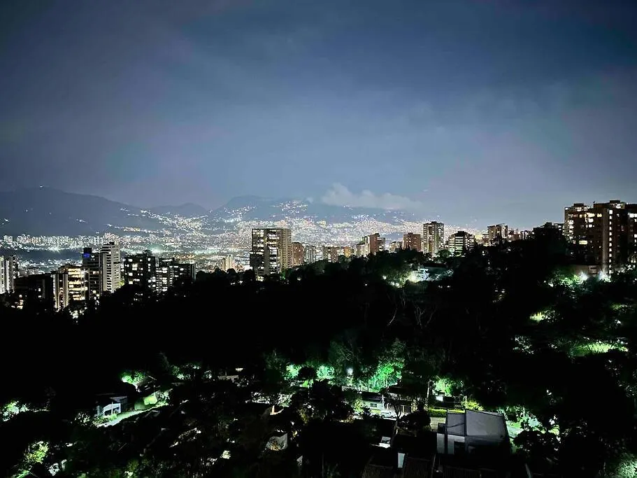 2002 City Skyline View In El Poblado Medellín Apartamento